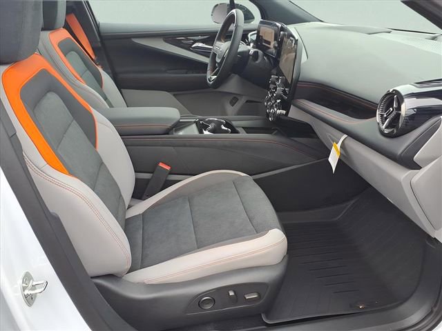 New 2026 Chevrolet Blazer EV SS w/ LPO, Tech Bronze Package image 17