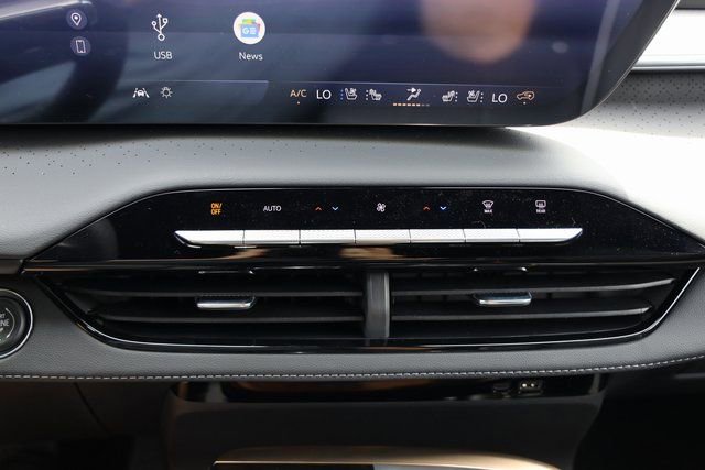 New 2026 Buick Enclave Avenir w/ Super Cruise Package image 24