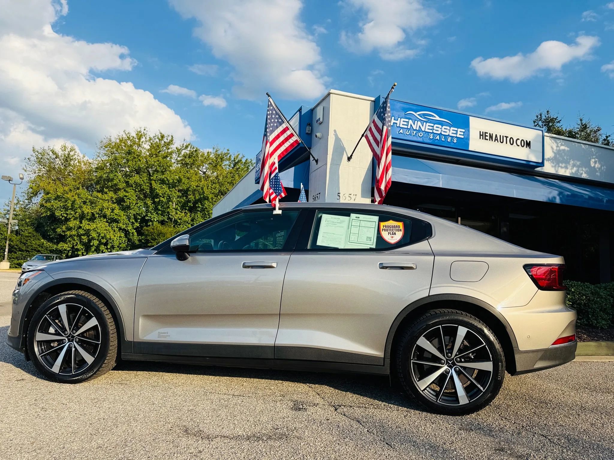 Used 2021 Polestar Polestar 2 Launch Edition Hatchback 4D image 16