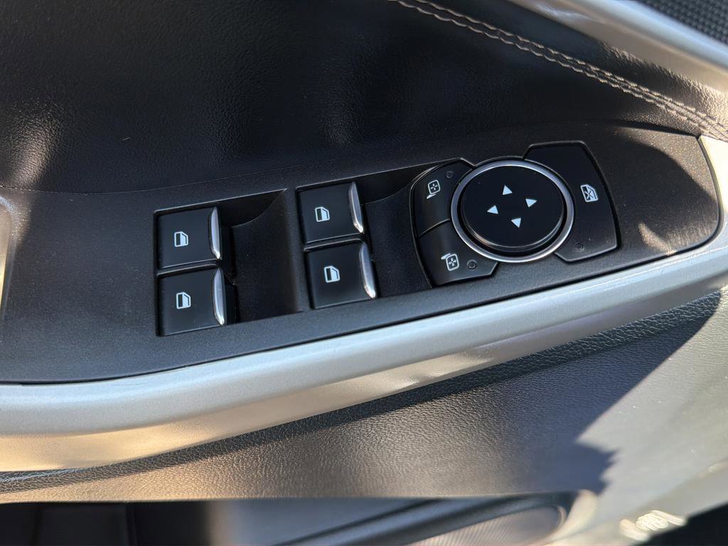 Used 2024 Ford Explorer XLT w/ Equipment Group 202A image 20