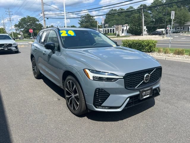 Certified 2024 Volvo XC60 B5 Plus w/ Protection Package Premier AWD/4WD image 6