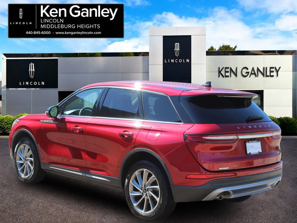 Used 2023 Lincoln Corsair AWD w/ Equipment Group 101A image 5