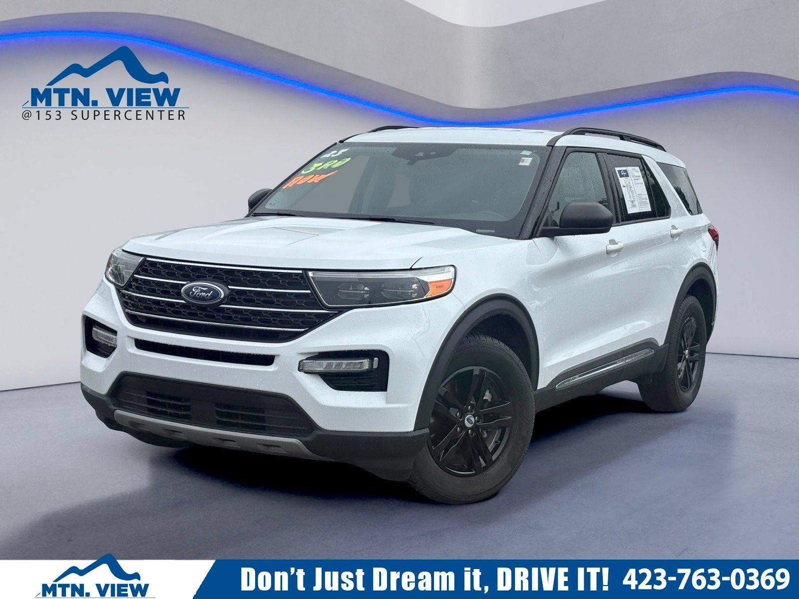 Used 2023 Ford Explorer XLT w/ Equipment Group 202A AWD/4WD image 1