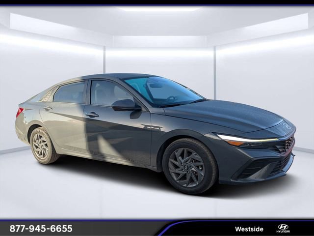 Used 2024 Hyundai Elantra SEL