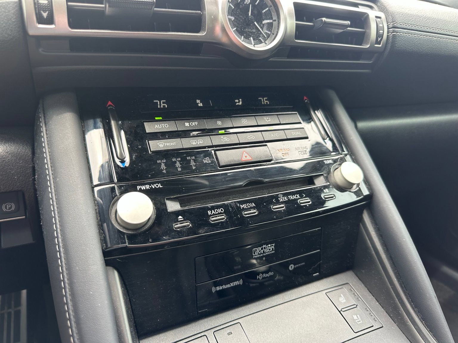 Used 2022 Lexus IS 350 F Sport w/ Dynamic Handling Package RWD image 15