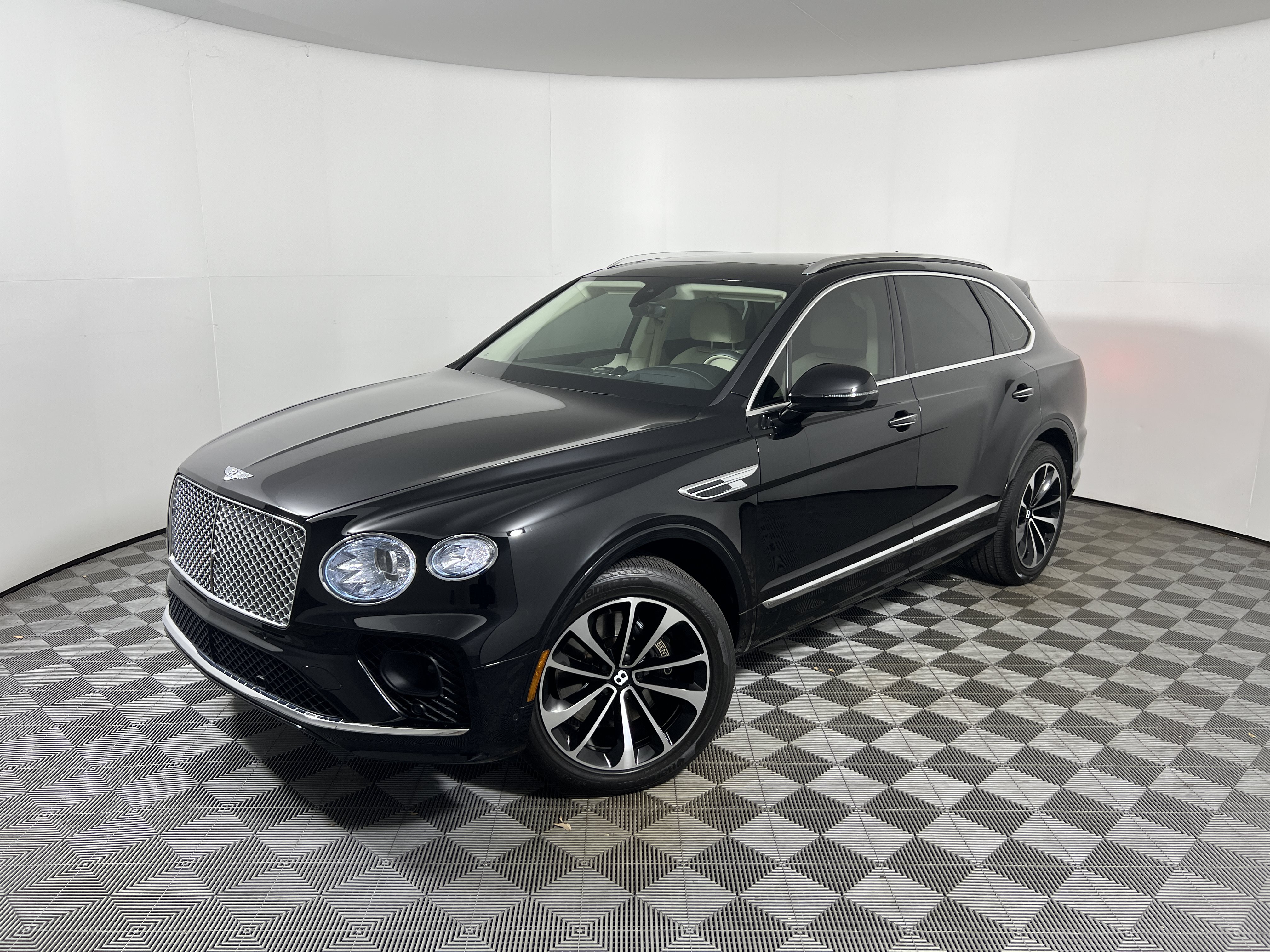 Used 2021 Bentley Bentayga