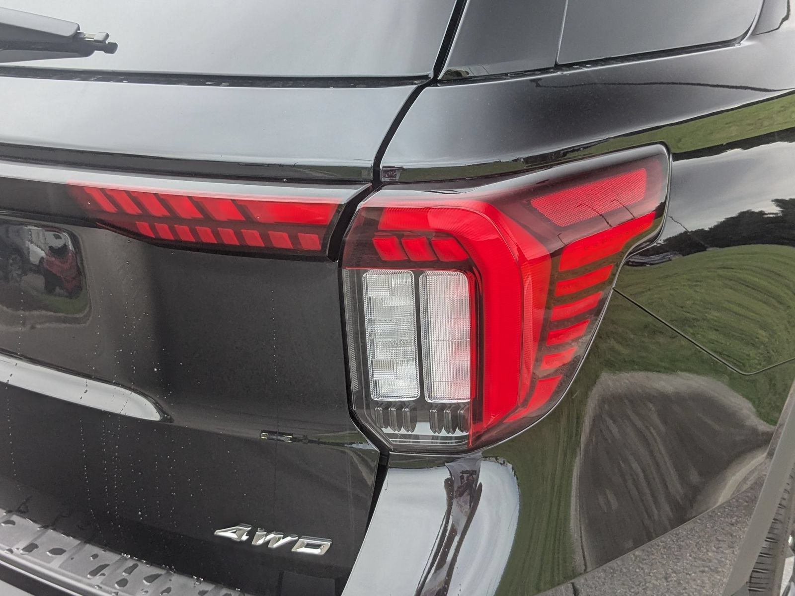 New 2026 Ford Explorer Platinum w/ LUX Leather Package AWD/4WD image 37
