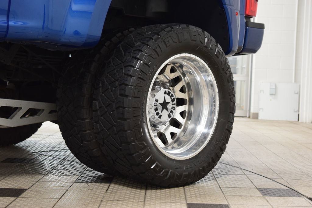 Used 2022 Ford F450 Limited image 30