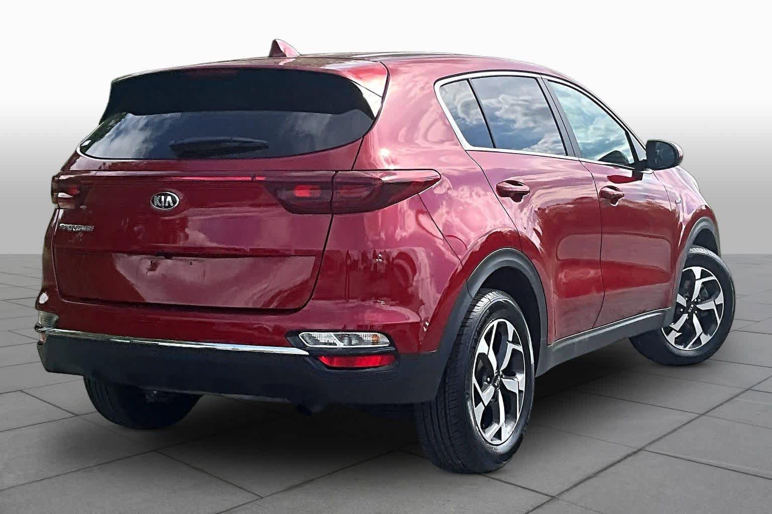 Used 2022 Kia Sportage LX AWD/4WD image 13