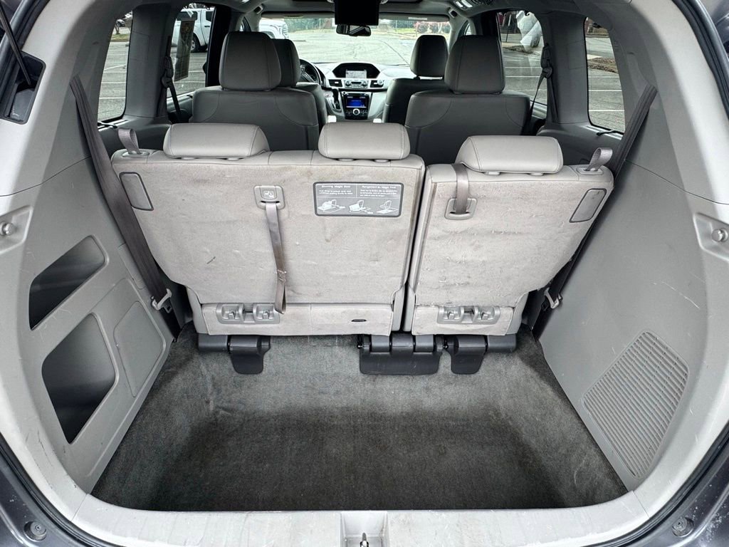 Used 2016 Honda Odyssey Touring Elite image 38