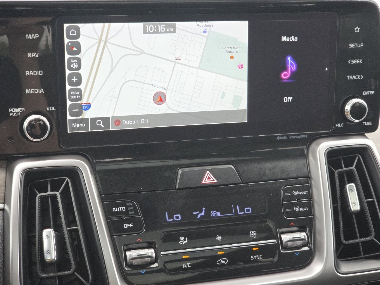 Used 2023 Kia Sorento X-Line EX image 4