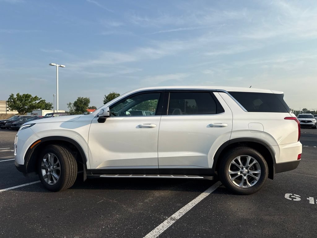 Used 2022 Hyundai Palisade SE FWD image 4