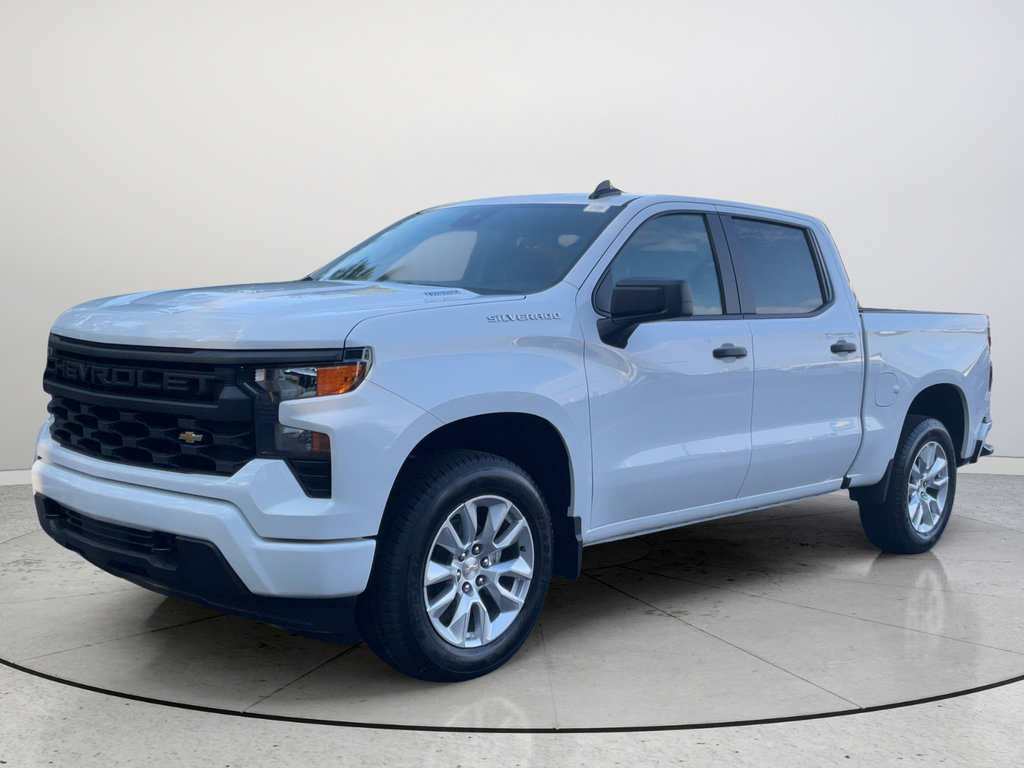 New 2026 Chevrolet Silverado 1500 Custom RWD image 3