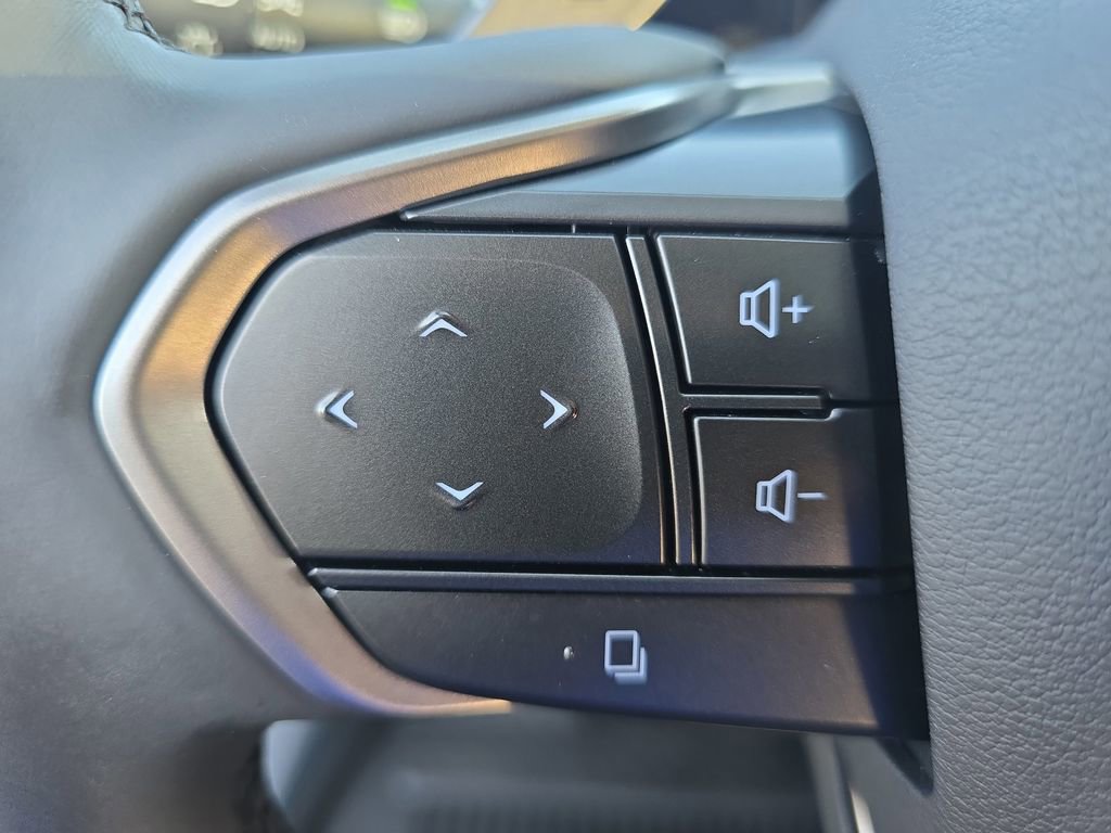 Used 2023 Lexus RZ 450e Premium image 18