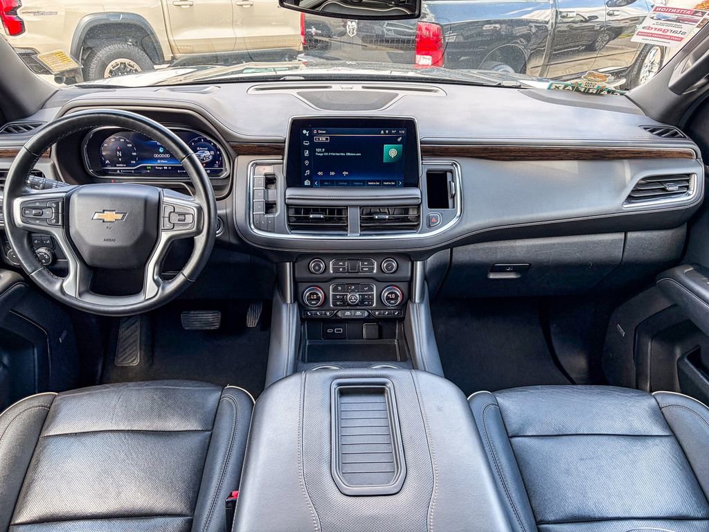 Used 2024 Chevrolet Tahoe Premier AWD/4WD image 16