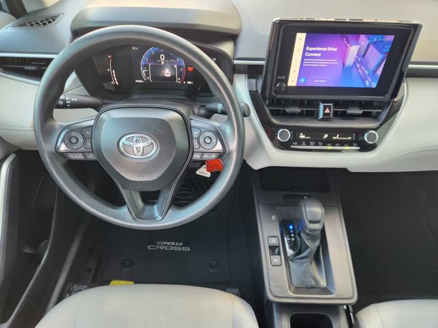 Used 2026 Toyota Corolla Cross L FWD image 26