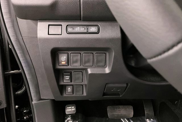 New 2026 Nissan Frontier SV w/ All-Weather Content Package image 30