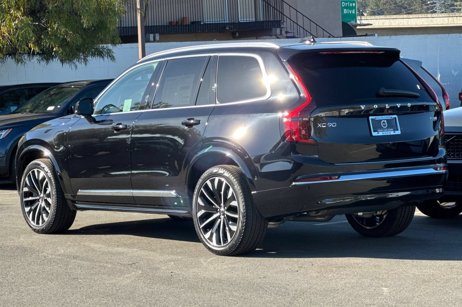 New 2026 Volvo XC90 T8 Ultra w/ Lounge Package AWD/4WD image 6