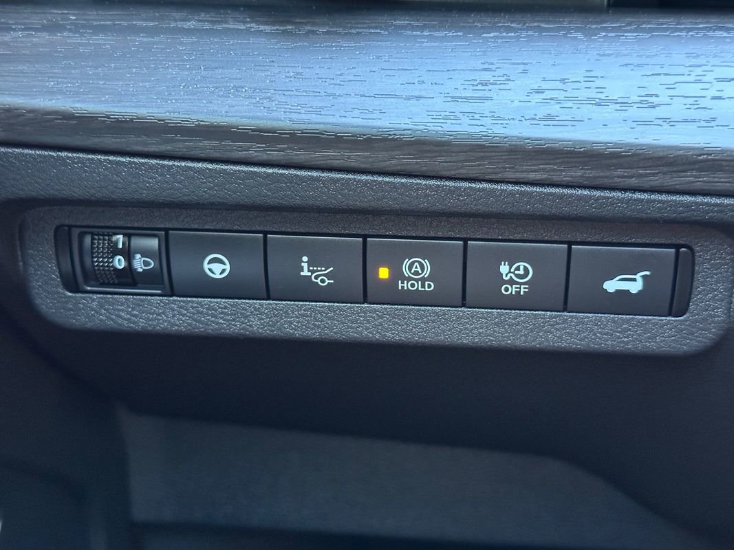 Used 2023 Nissan Ariya Evolve+ image 30