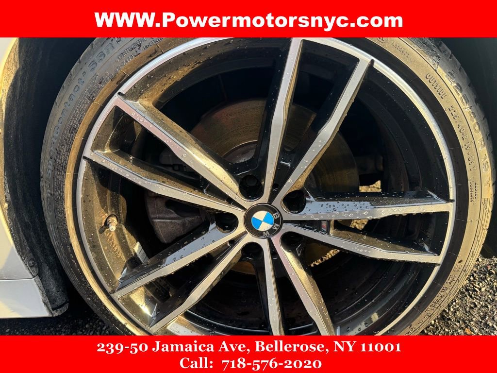Used 2023 BMW 330i Sedan w/ M Sport Package RWD image 16