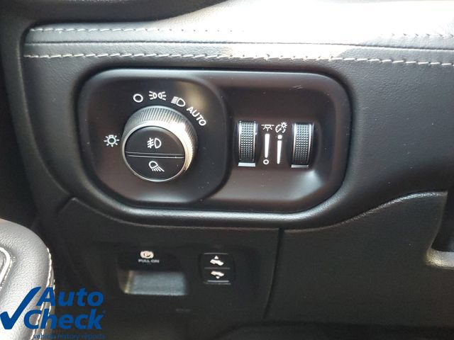 Used 2024 RAM 1500 Limited w/ Night Edition AWD/4WD image 29