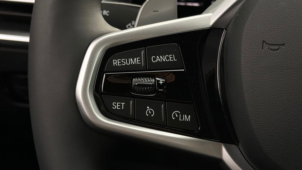 New 2026 BMW 330i Sedan w/ M Sport Package image 35