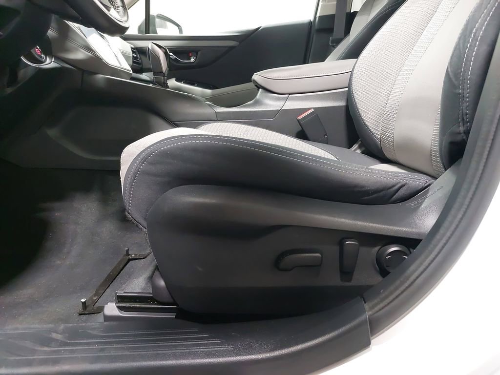 Used 2023 Subaru Outback Premium image 30