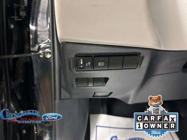 Used 2022 Toyota Corolla Cross LE image 13