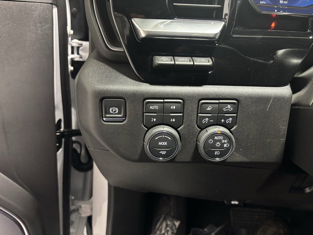 New 2025 Chevrolet Silverado 3500 High Country w/ Technology Package image 13