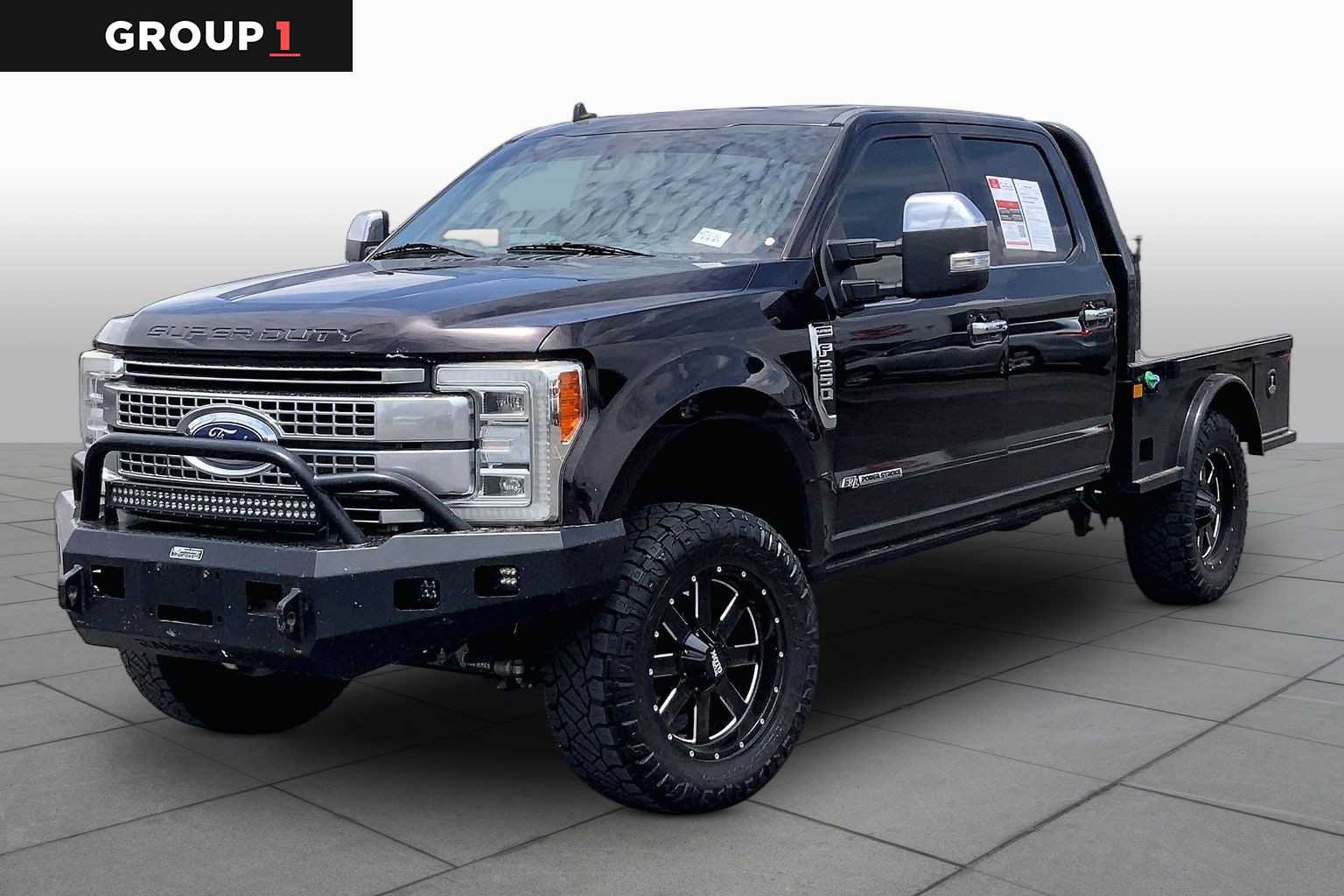 Used 2019 Ford F250 Platinum w/ Snow Plow Prep Package AWD/4WD image 1