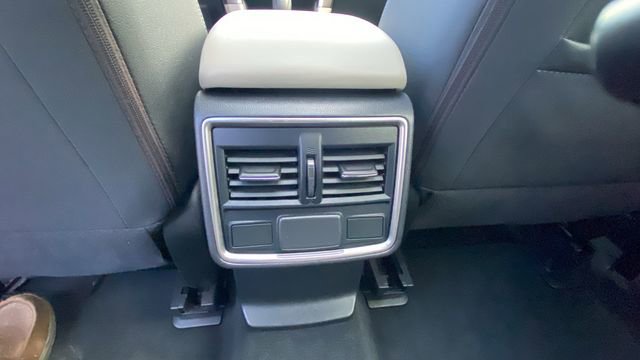 Used 2021 Subaru Forester Premium image 28