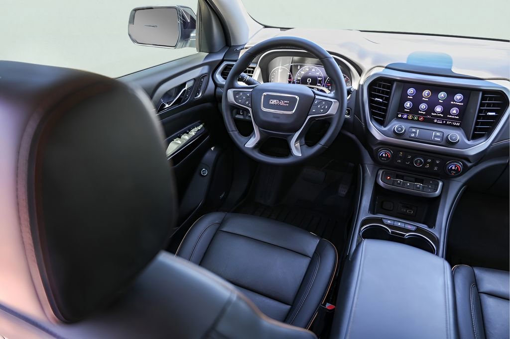 Used 2023 GMC Acadia AT4 w/ Technology Package AWD/4WD image 29