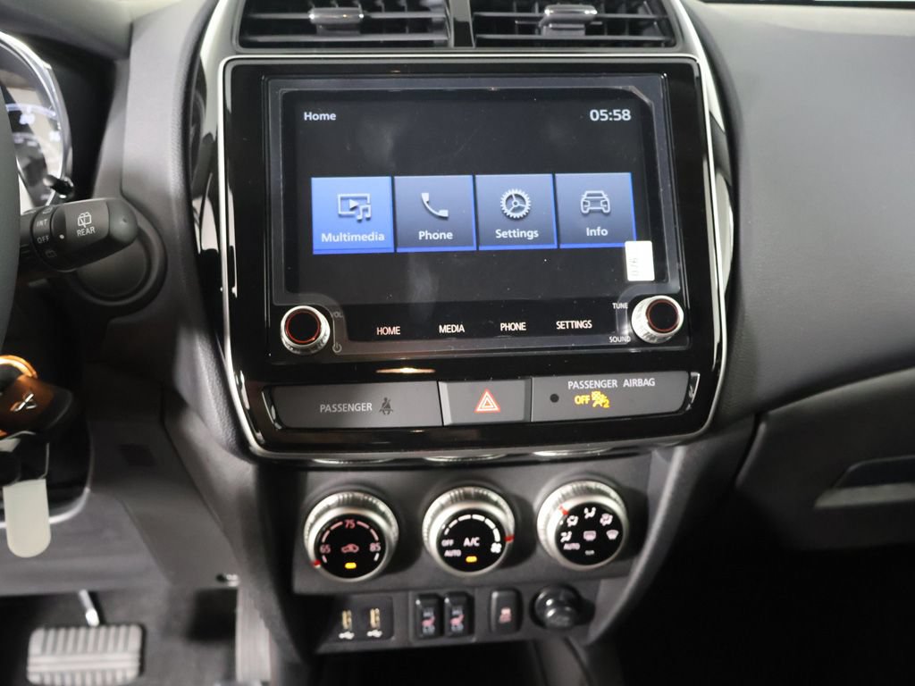 New 2027 Mitsubishi Outlander Sport LE AWD/4WD image 36