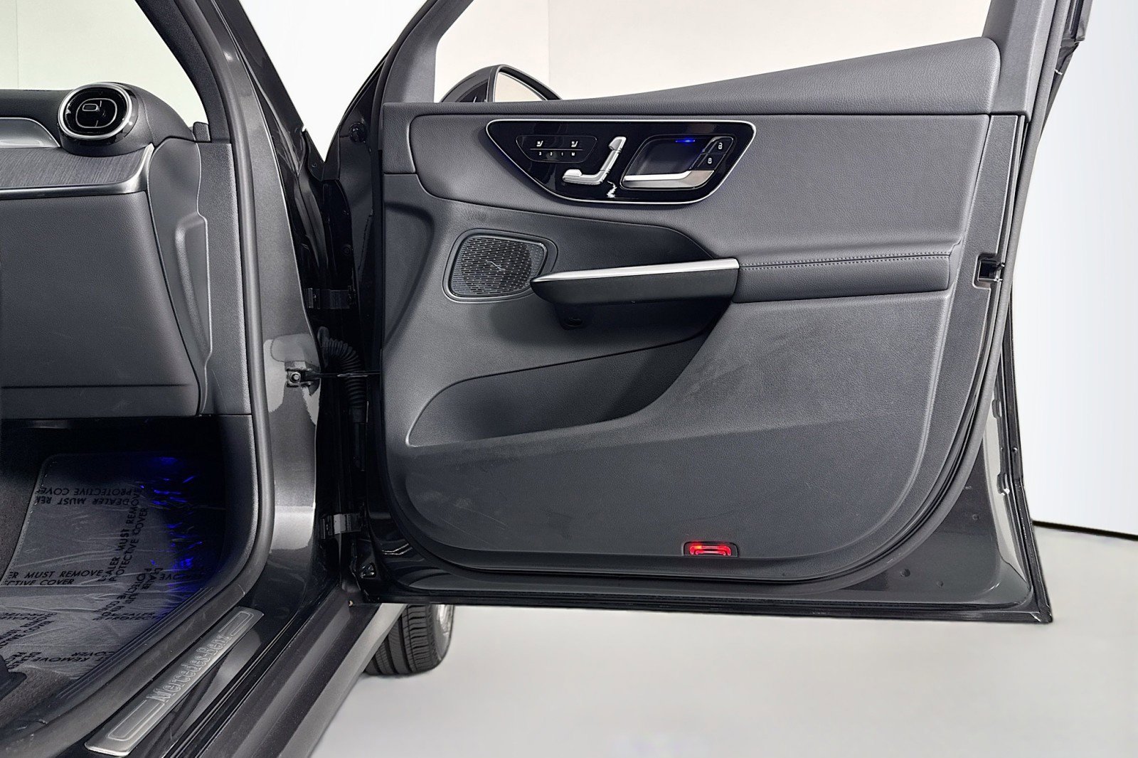 Certified 2026 Mercedes-Benz GLC 300 image 23