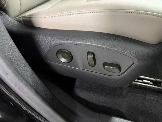 Used 2024 GMC Acadia Elevation w/ LPO, Floor Liner Package AWD/4WD image 27