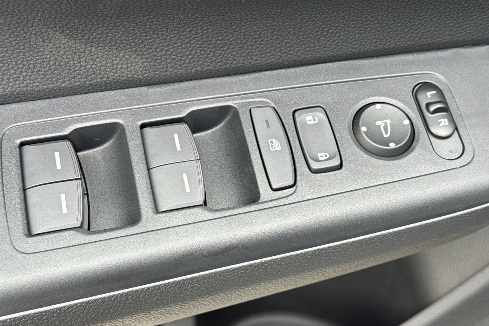 New 2027 Honda CR-V Sport-L image 26