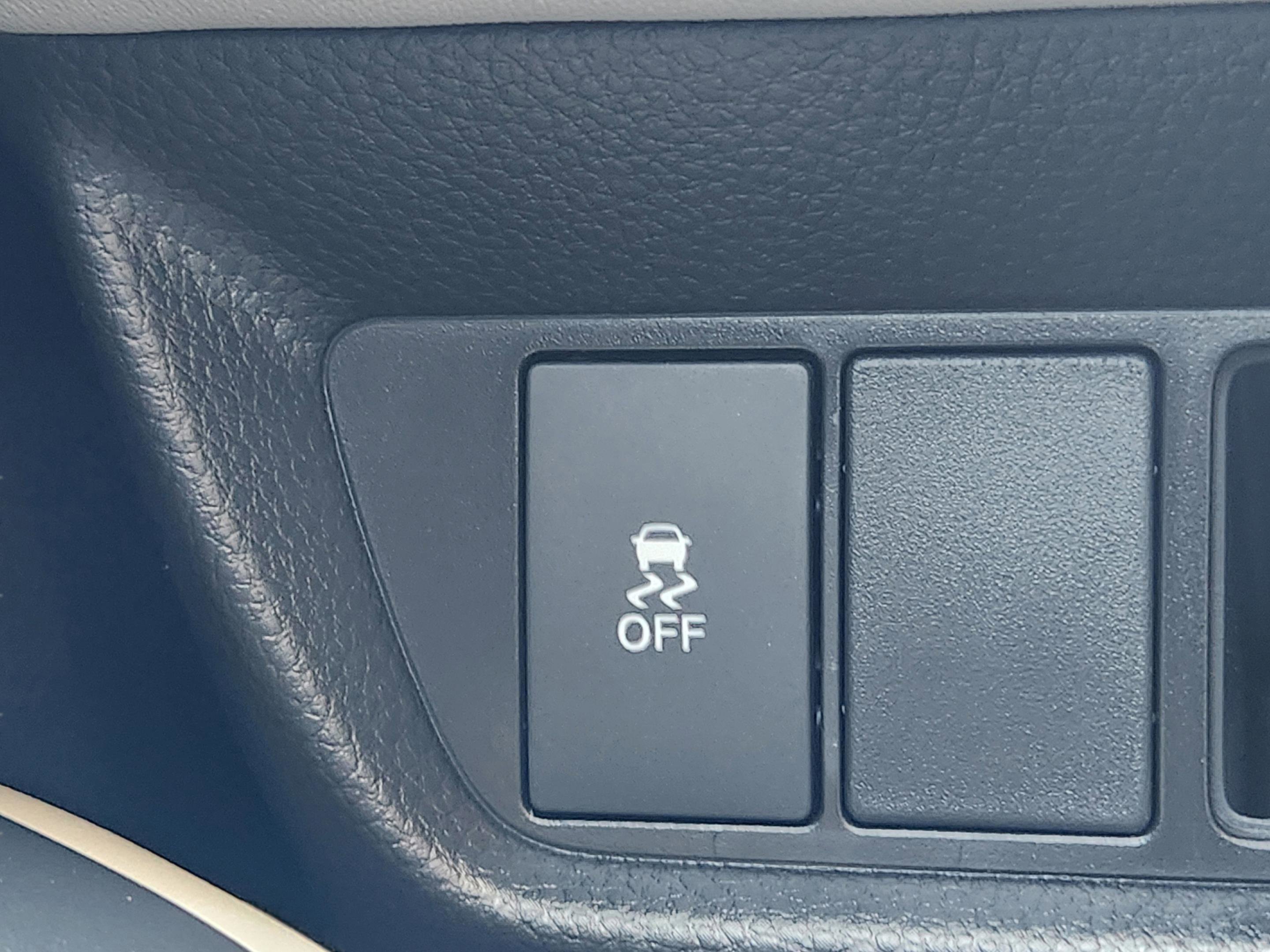 Certified 2026 Honda HR-V LX image 23