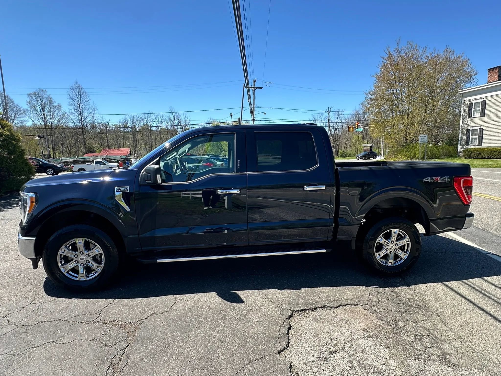 Used 2023 Ford F150 XLT w/ Equipment Group 302A High AWD/4WD image 7