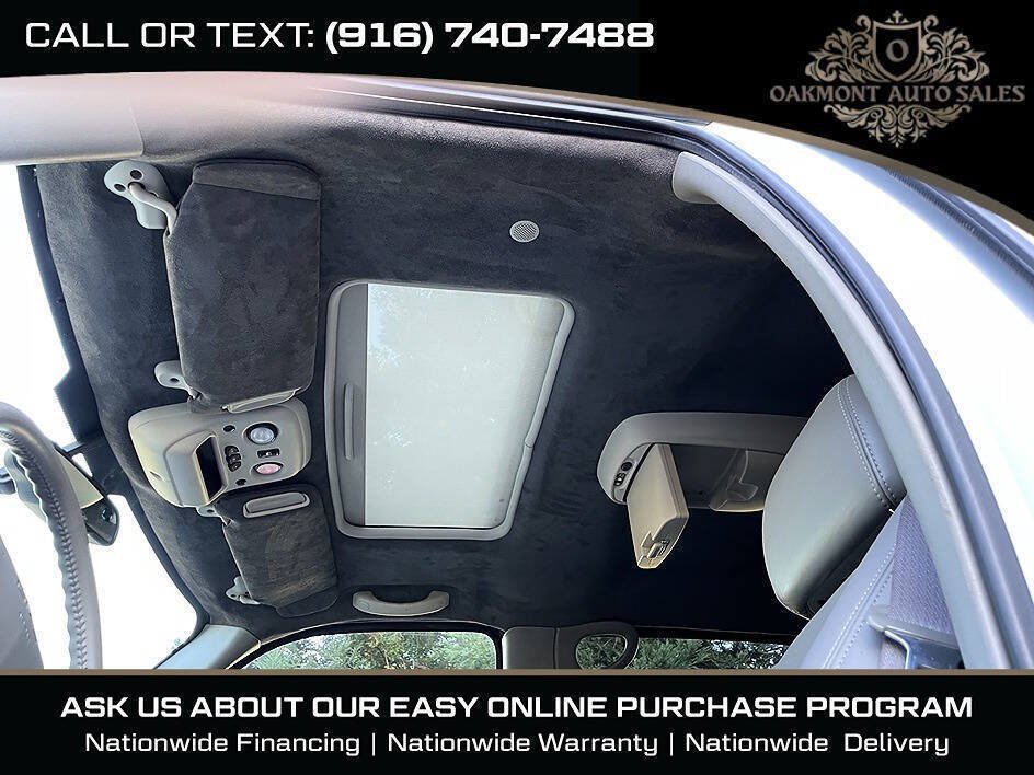 Used 2005 GMC Sierra 1500 Denali w/ Safe And Sound Package AWD/4WD image 27
