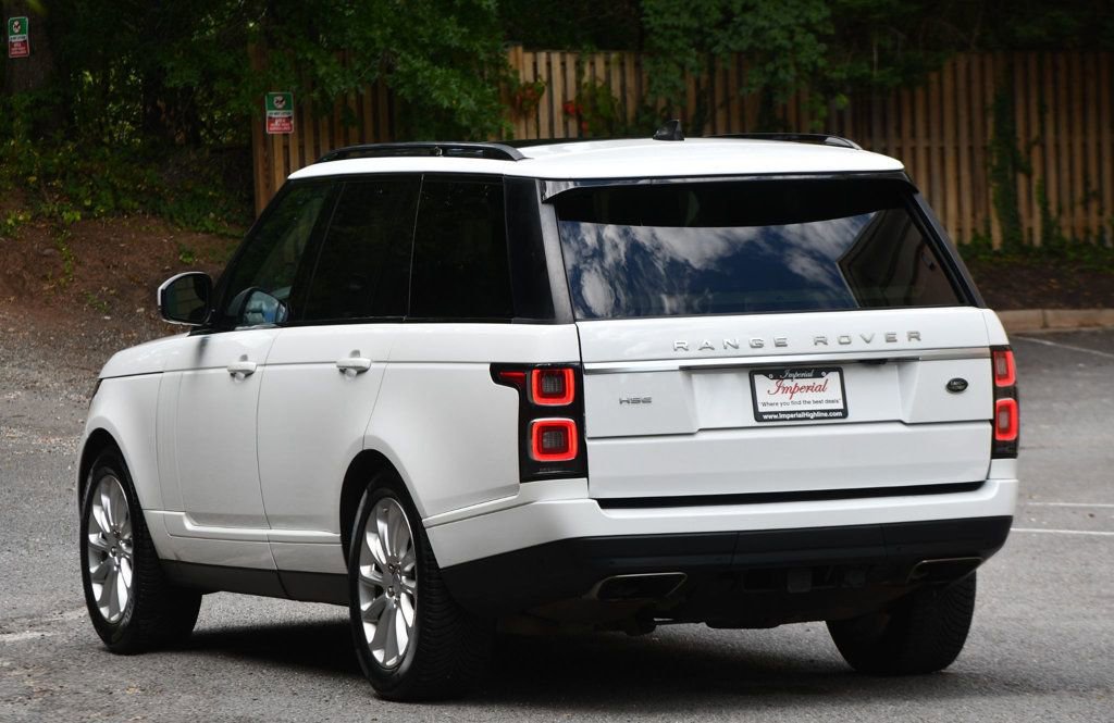 Used 2018 Land Rover Range Rover HSE image 4