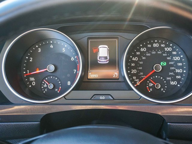 Used 2019 Volkswagen Tiguan SE w/ Panoramic Sunroof Package image 22