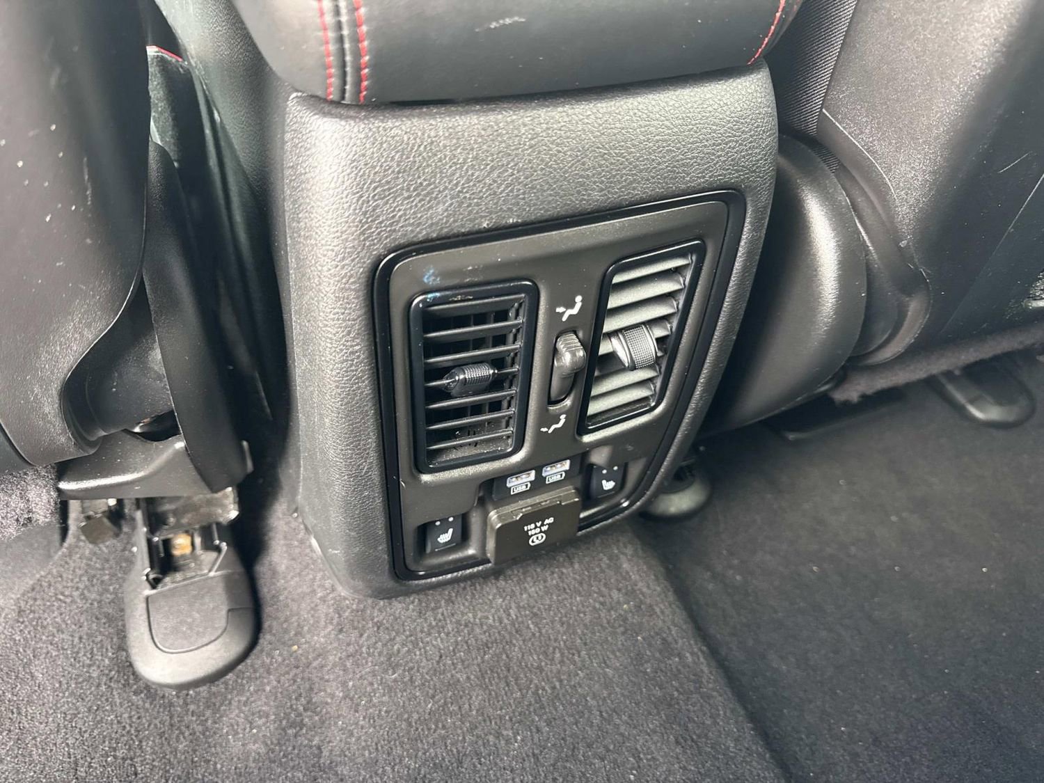 Used 2024 Dodge Durango GT image 18