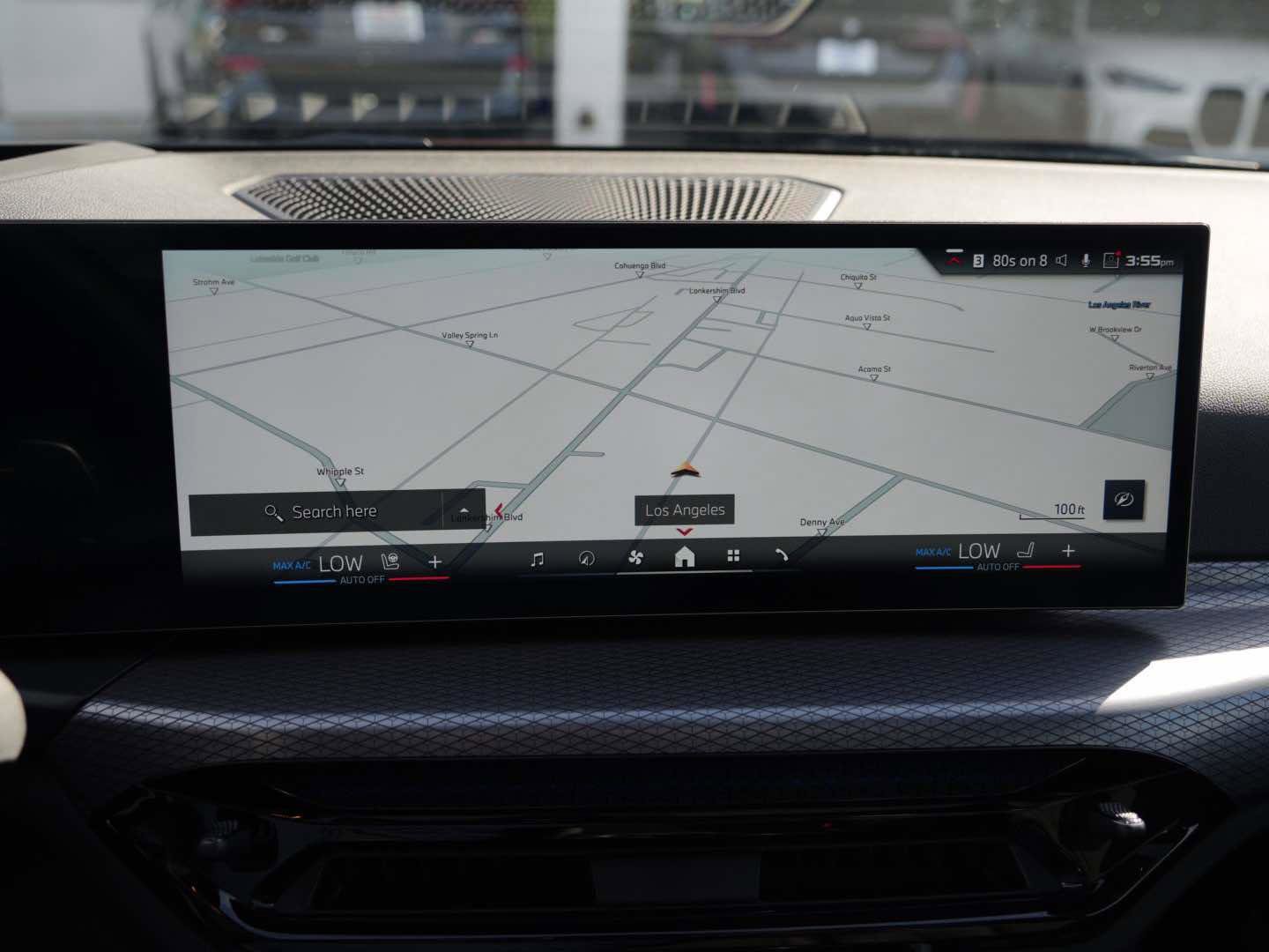 Used 2025 BMW M340i w/ Premium Package image 23