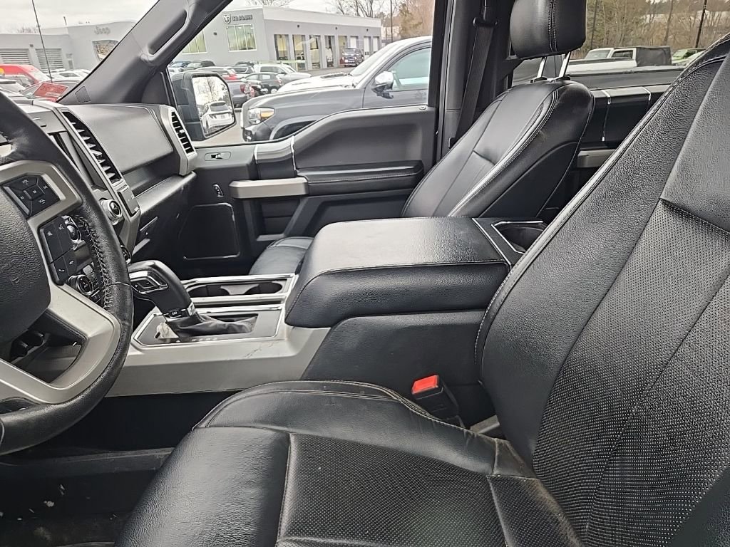 Used 2019 Ford F150 Lariat w/ Equipment Group 502A Luxury image 11