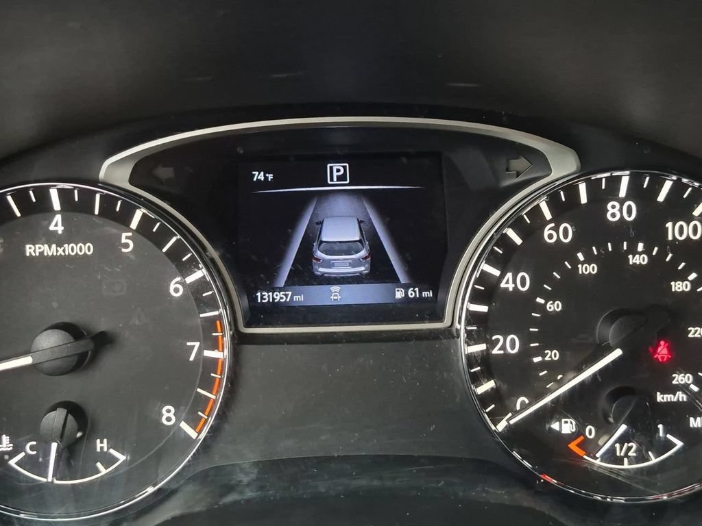 Used 2019 Nissan Pathfinder S FWD image 12