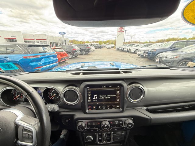 Used 2021 Jeep Gladiator Overland AWD/4WD image 2