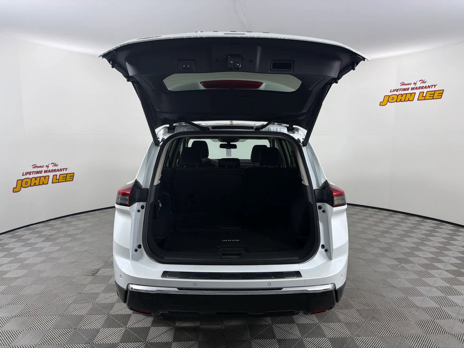 New 2026 Nissan Rogue Platinum w/ Platinum Premium Package image 5