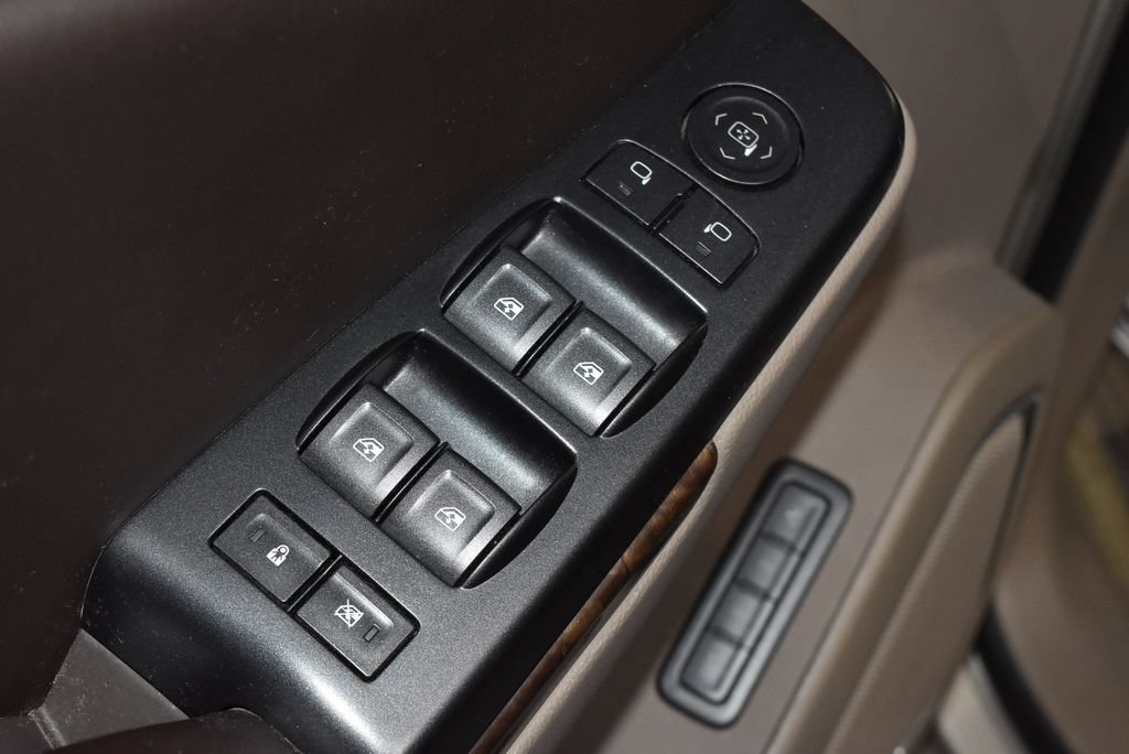 Used 2015 Chevrolet Tahoe LT w/ Max Trailering Package AWD/4WD image 5