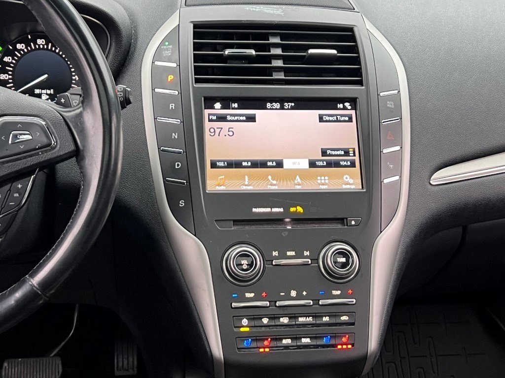 Used 2017 Lincoln MKC Reserve image 23