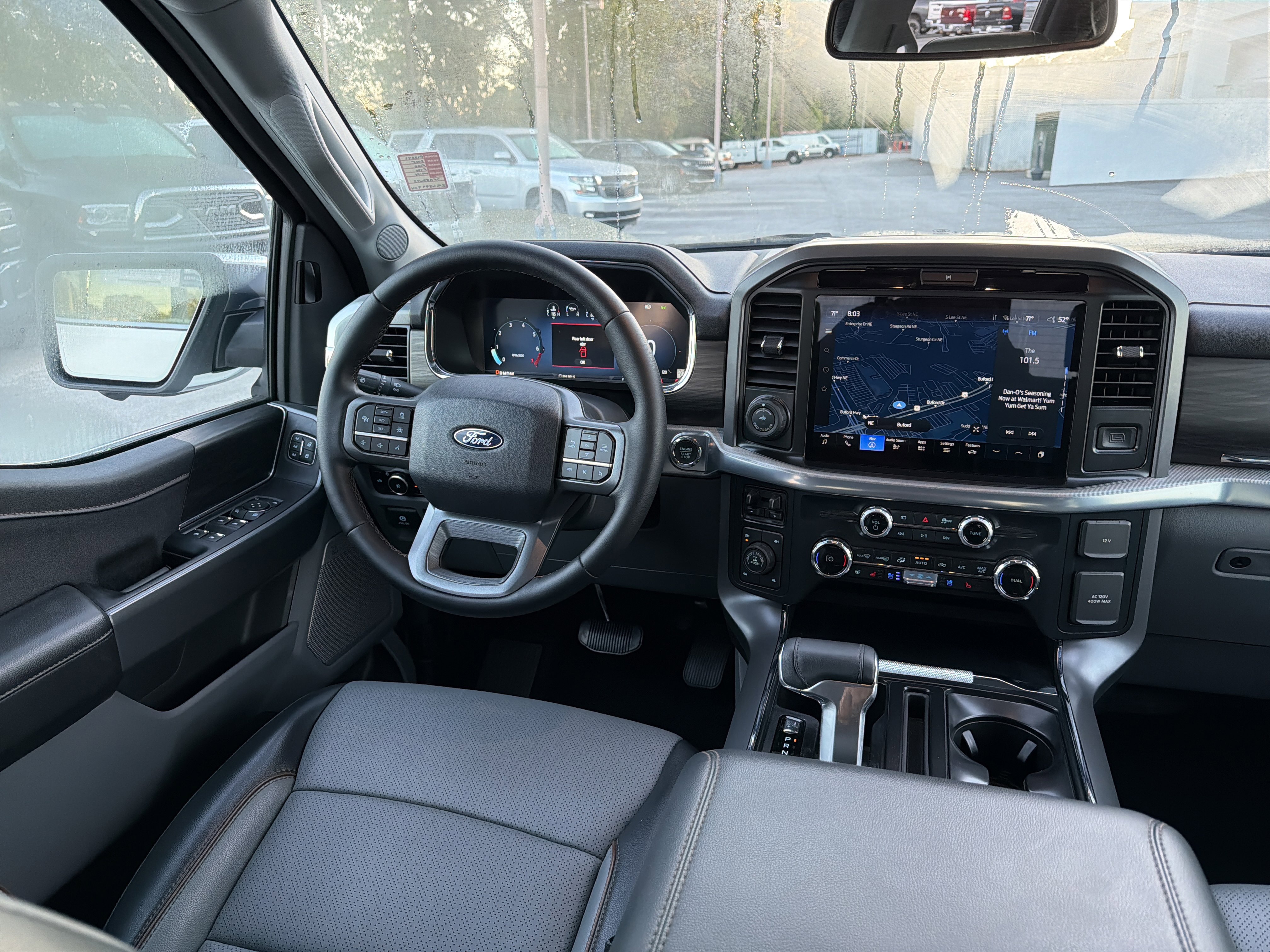 Used 2025 Ford F150 Lariat w/ Equipment Group 501A Mid image 23